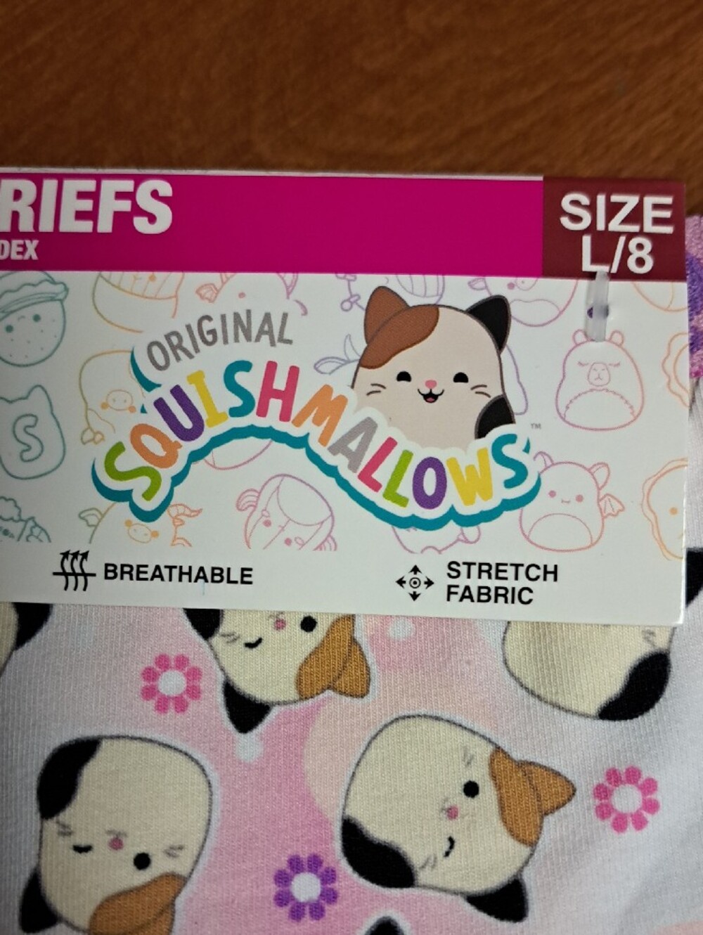Squishmallows Girls' Print Briefs - 5 Pack Size L8 - Picture 6 of 6